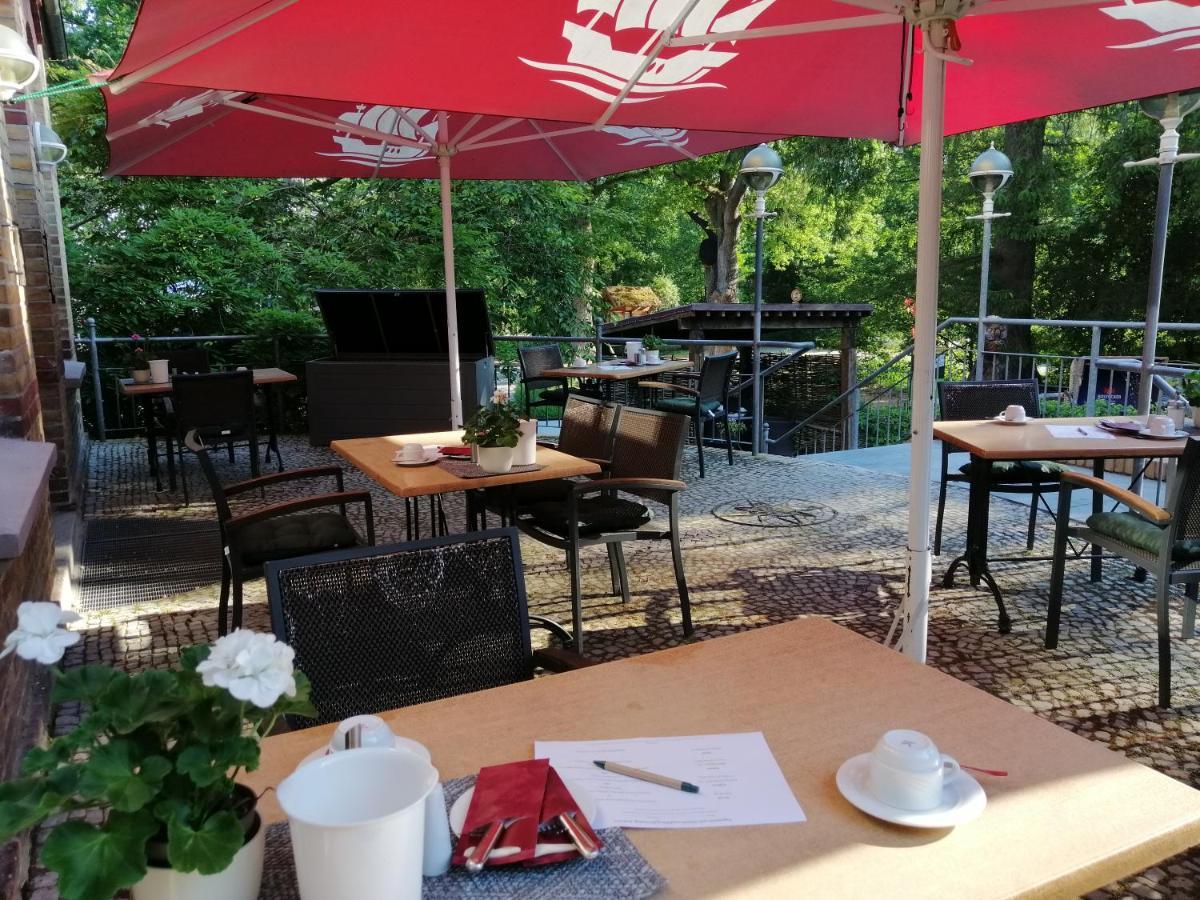 Hotel Schloesschen Sundische Wiese Zingst Exterior foto
